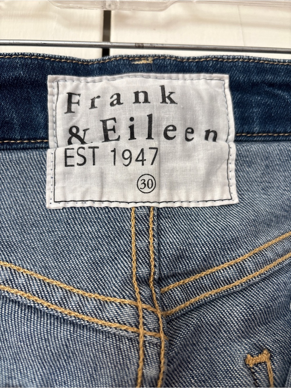 Frank & Eileen Derry Slim Straight Leg Jeans Raw Hem Women Size 30 Quiet Luxury - Picture 9 of 16